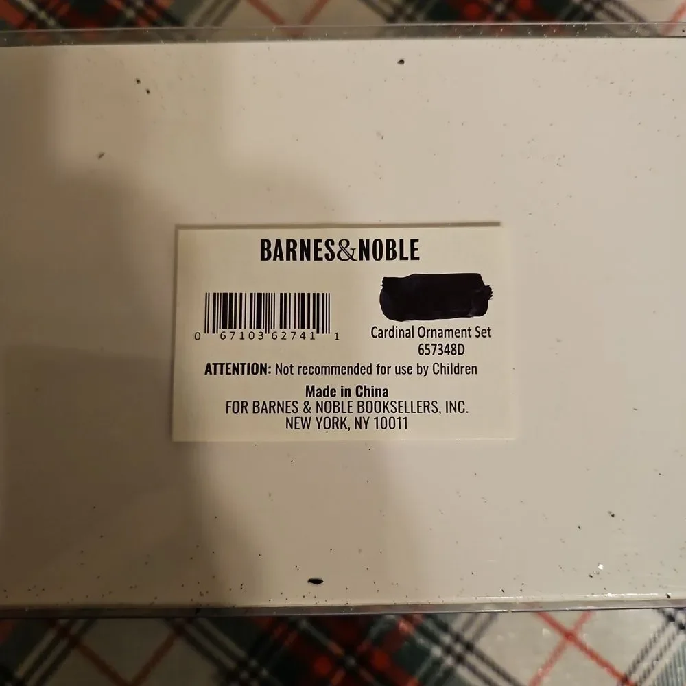 Barnes & Noble Cardinal Ornament Holiday Collection Set